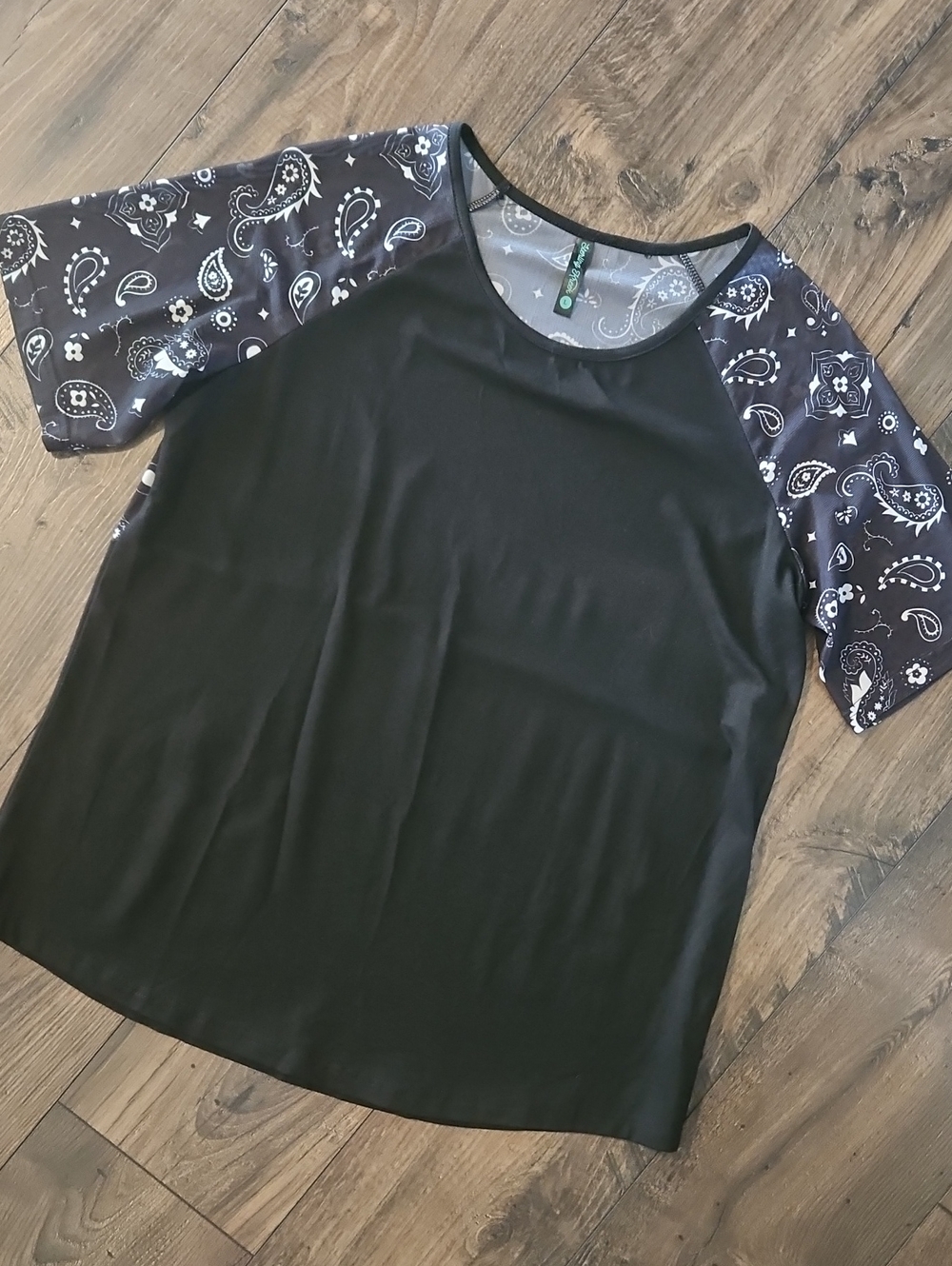 Sterling Kreek Black Tee with Black-and-White Mesh Paisley Sleeves